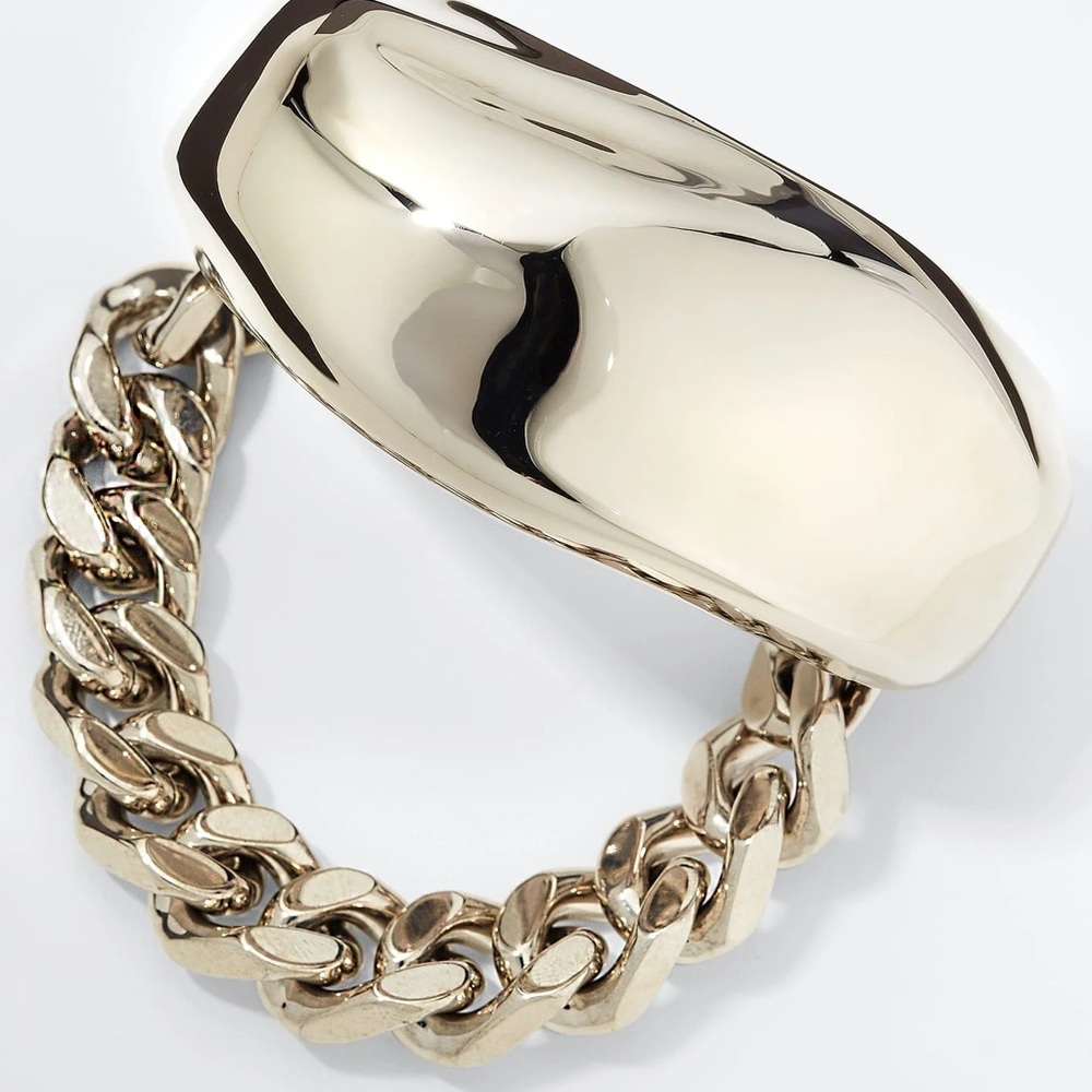 Alexander McQueen Molten chain cuff ✨